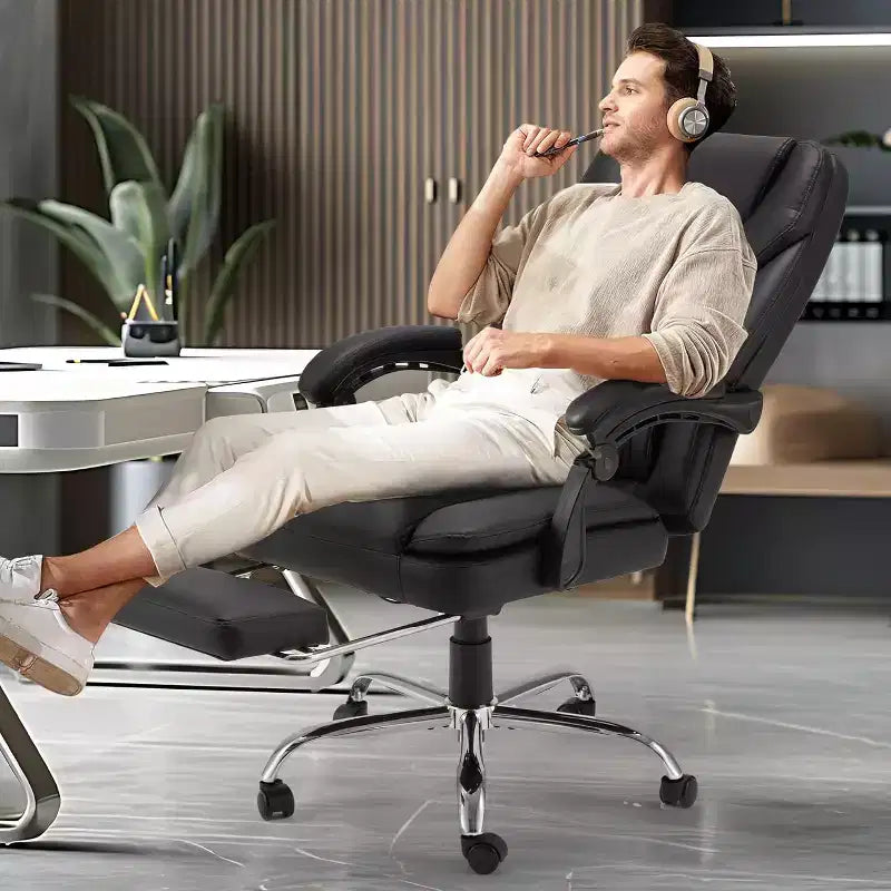 6-Punkt Massage-Bürostuhl mit Wärme & ausziehbarer Fußstütze, PU-Leder, Schwarz