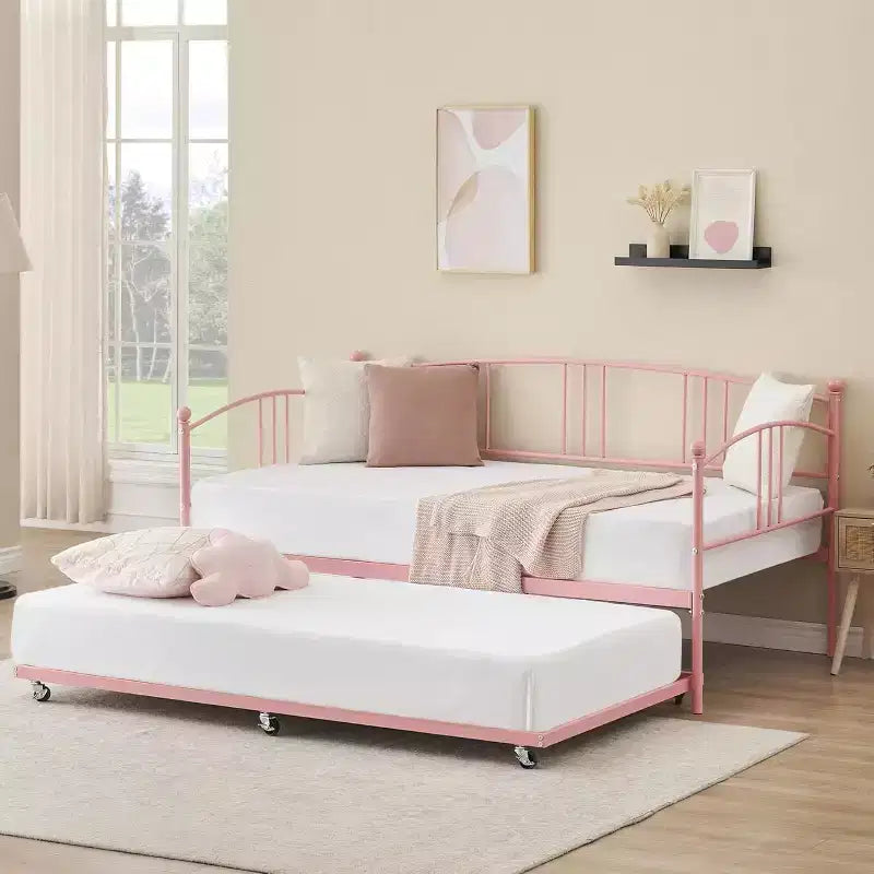 Metall Tagesbett in Twin-Größe mit Ausziehbett & gebogenem Kopfteil, Schlafsofa fürs Wohnzimmer